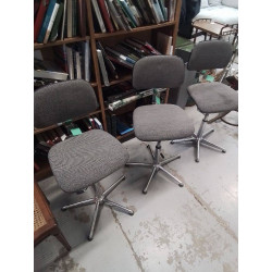 TABOURET STYLE INDUSTRIEL GRIS