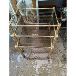 TABLE GIGOGNE DESSUS VERRE 