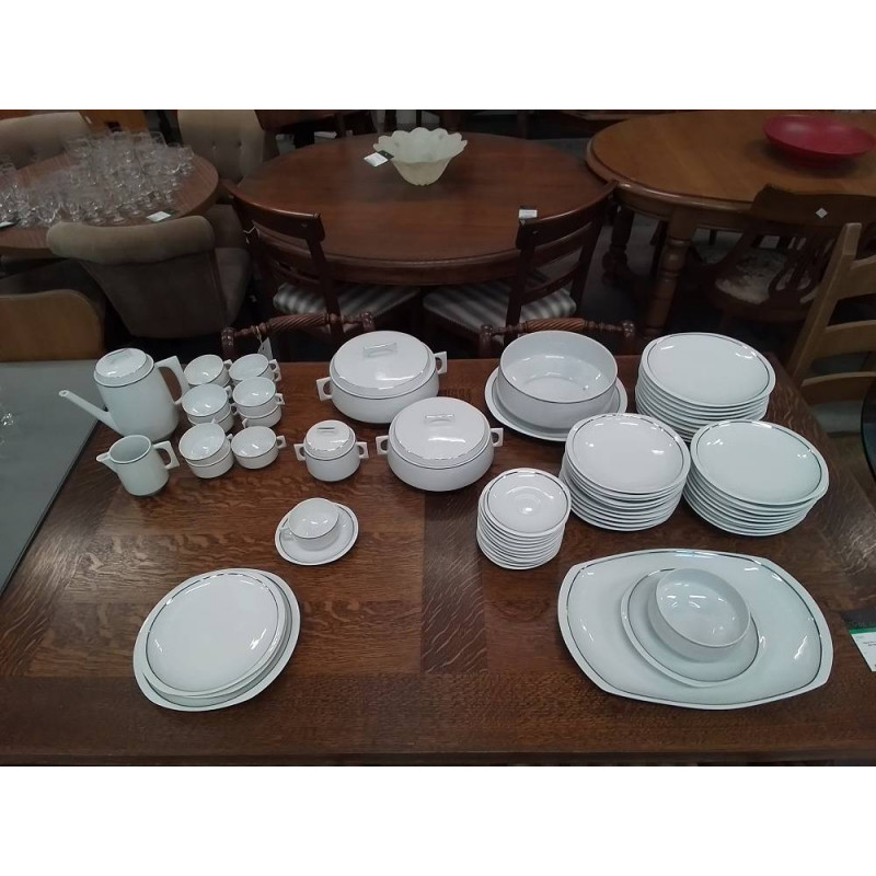 SERVICE 12 PERSONNES LIMOGES BERNARDAUD 