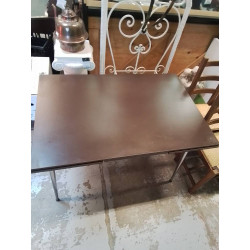 TABLE BRUN AVEC 2 ALLONGES 