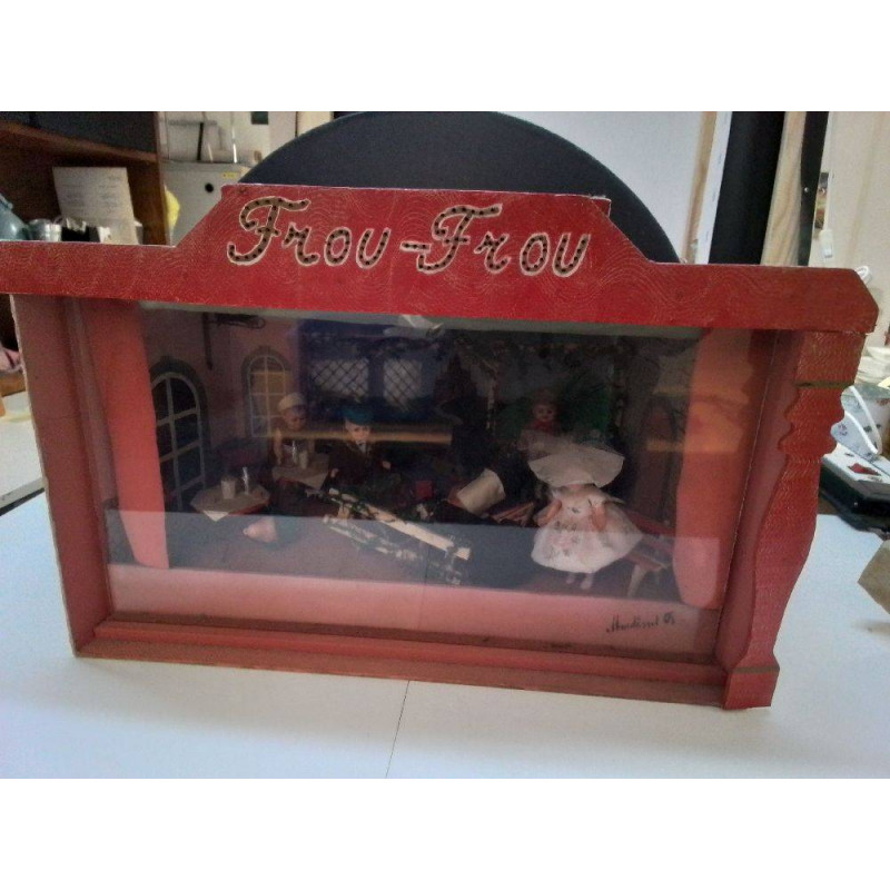 DÉCORATION ANCIENNE FROU FROU 