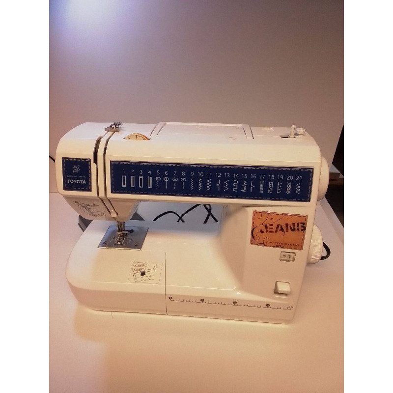 MACHINE A COUDRE TOYOTA 