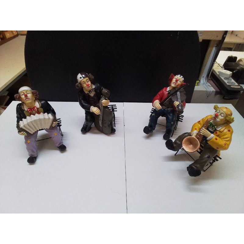  CLOWN MUSICIEN LA PIECE 