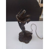 LAMPE EN BRONZE FEMME A LA FLEUR *