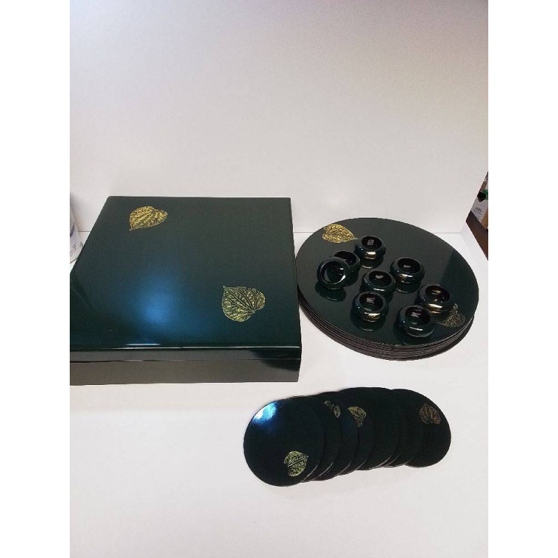 COFFRET DE TABLE LAQUÉ 