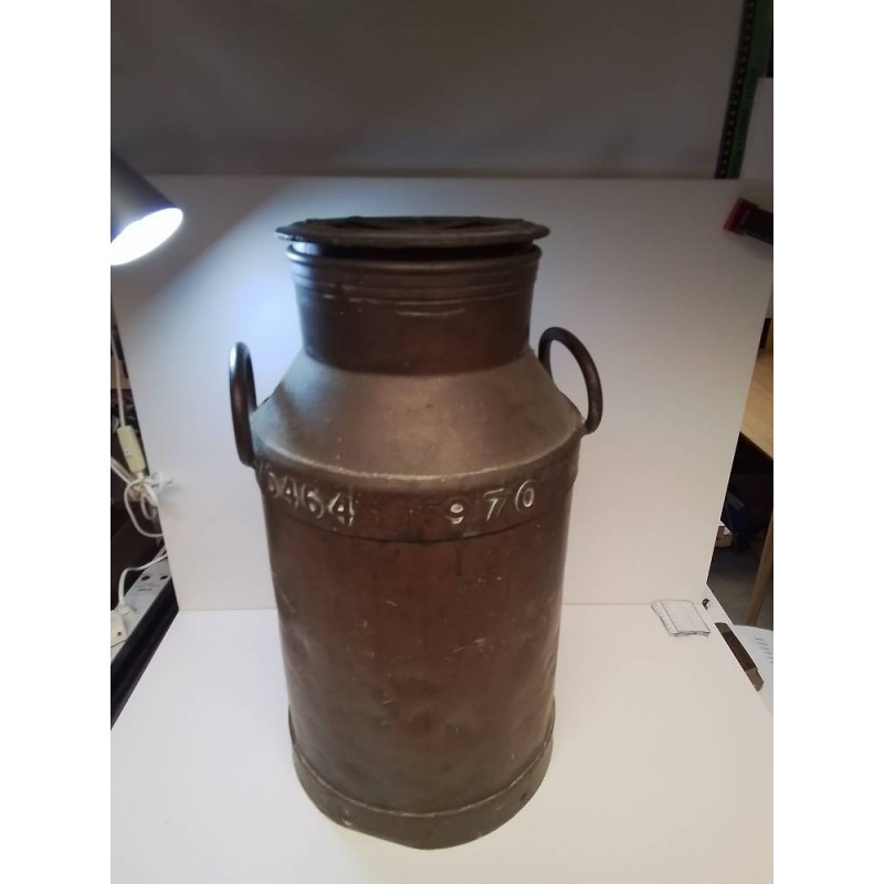 POT A LAIT EN CUIVRE 