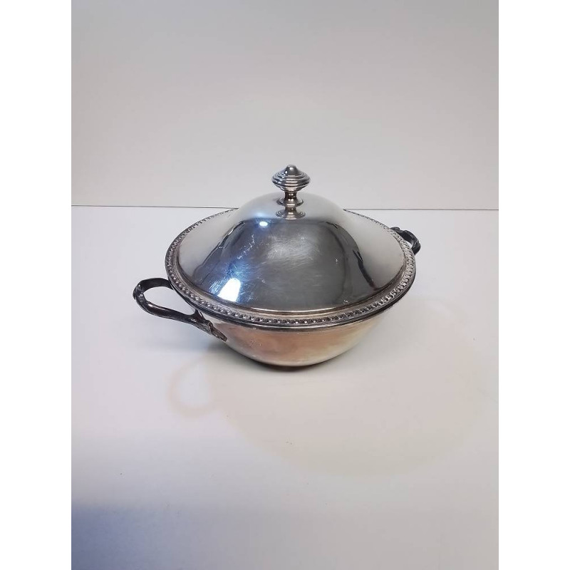 CASSEROLE METAL ARGENTÉ 