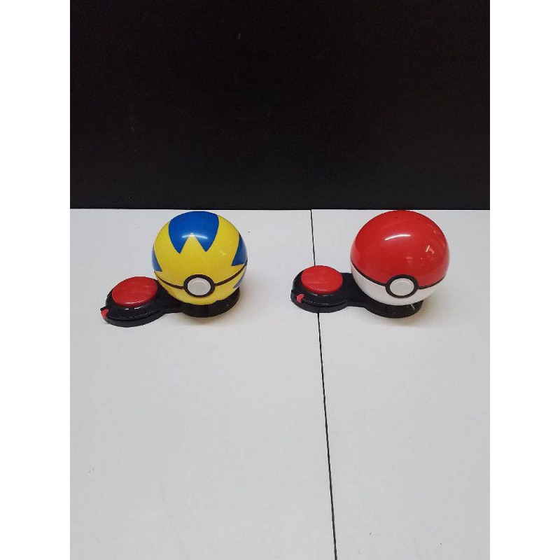 LOT POKEBALL