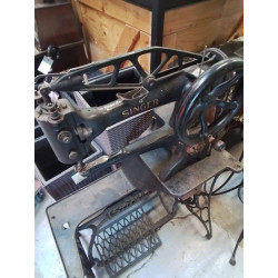 MACHINE A COUDRE DE CORDONNIER SINGER