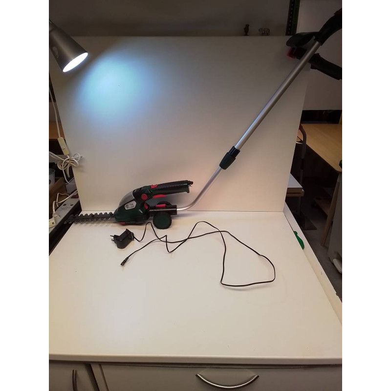 TAILLE HAIES ÉLECTRIQUE GARDENER