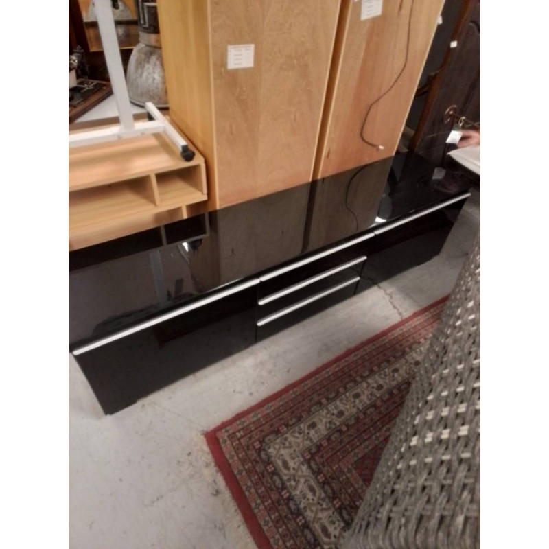 MEUBLE TV MODERNE 3 TIROIRS ET 2 PORTES 