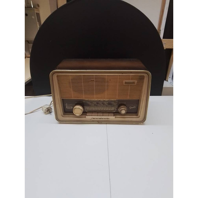 RADIO ANCIENNE EN L’ETAT 