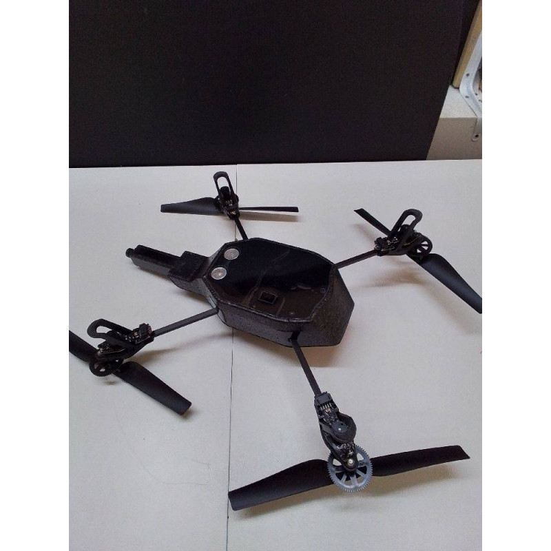 DRONE PARROT + ACCESSOIRES