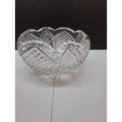 COUPE CISELÉE EN CRISTAL 