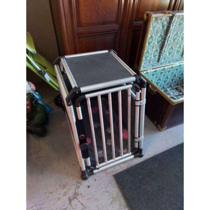 CAGE DE TRANSPORT ANIMAUX 
