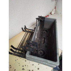 LOT 3 JARDINIÈRE ET SUPPORTS 