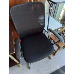 FAUTEUIL NOIR 