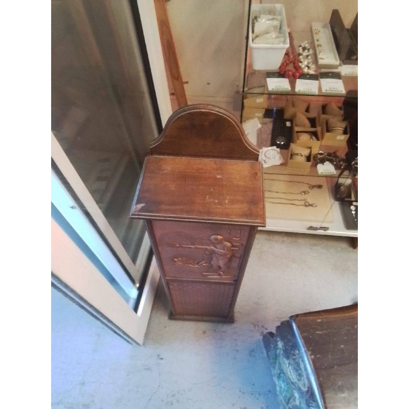 HUCHE A PAIN ANCIENNE