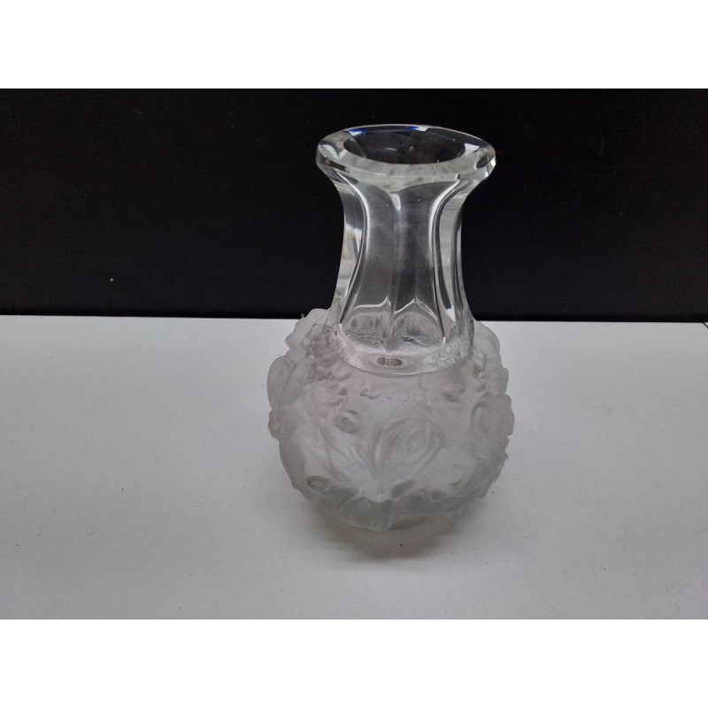 VASE VINTAGE CISELÉ 