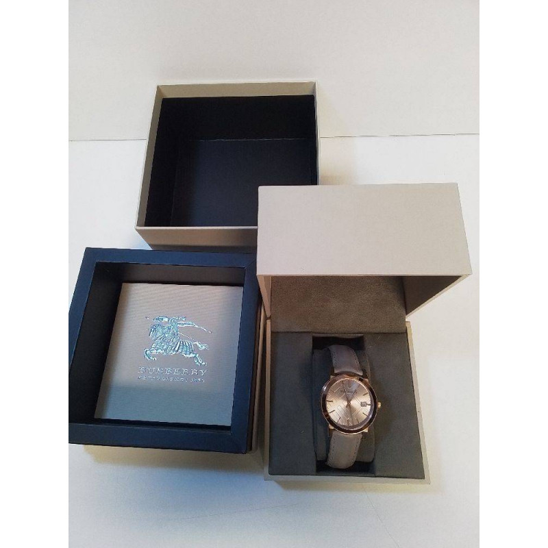 MONTRE BURBERRY 