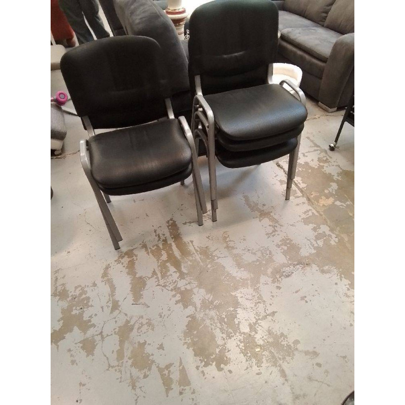 CHAISE NOIRE LA PIECE