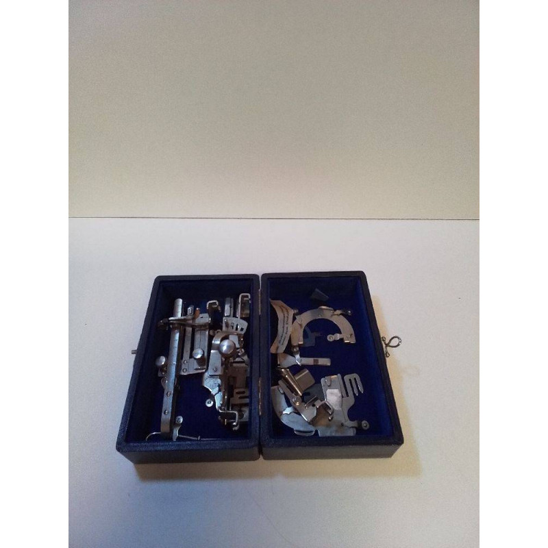 ACCESOIRES POUR MACHINE A COUDRE 