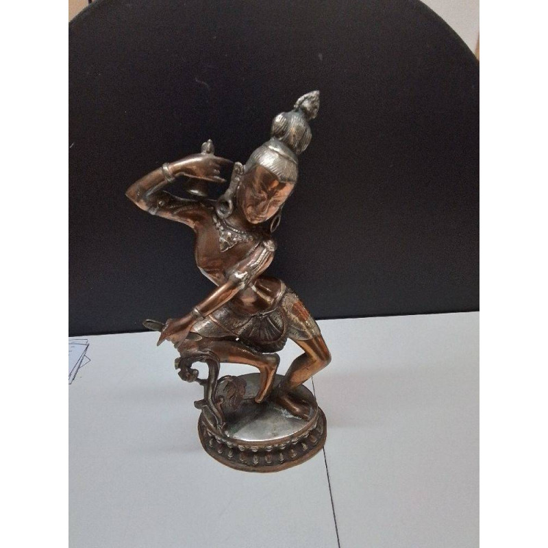 SCULPTURE DANSEUSE ASIATIQUE 