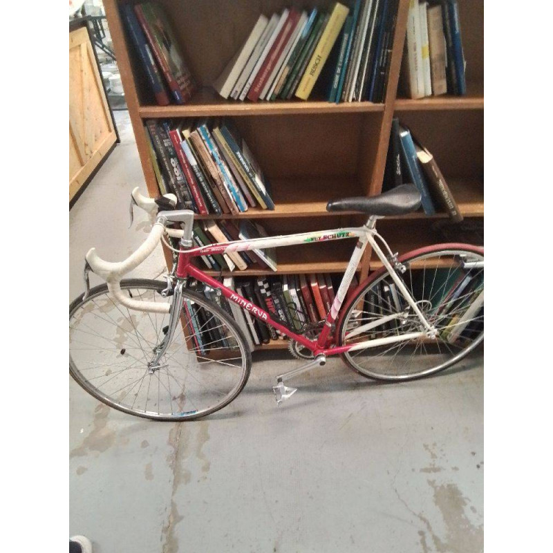 VELO DE COURSE MINERVA EDY SCHUTZ