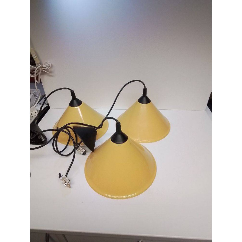 SUSPENSION JAUNE LA PIECE