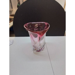 VASE EN CRISTAL ROSE EN L’ETAT