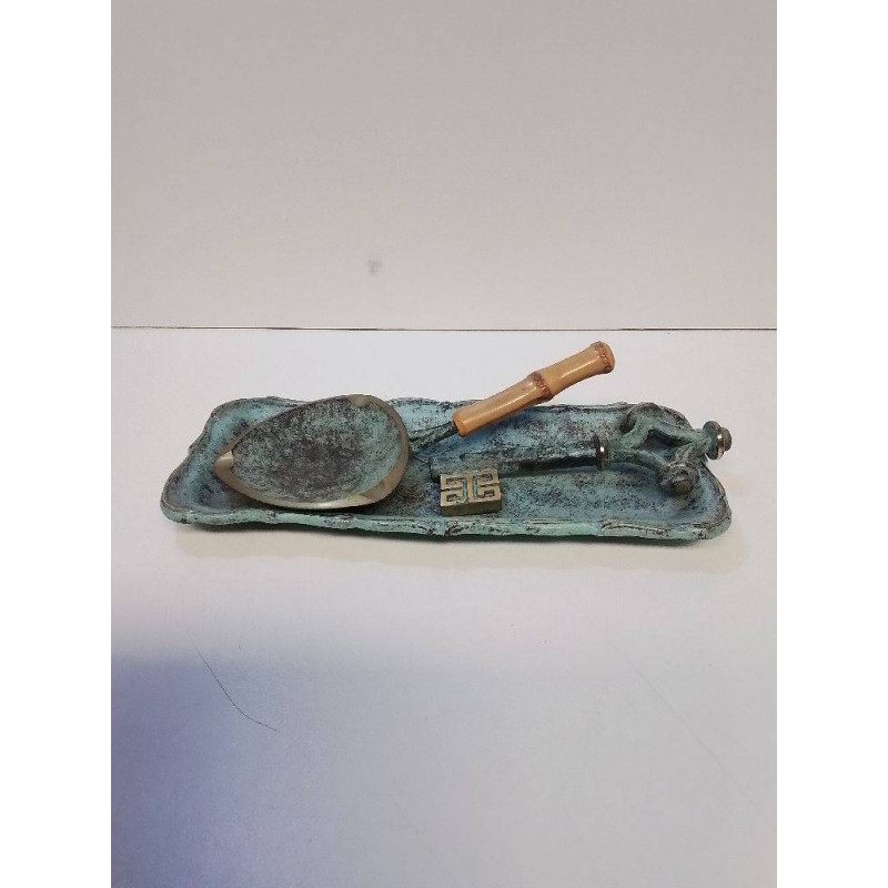 NECESSAIRE EN LAITON