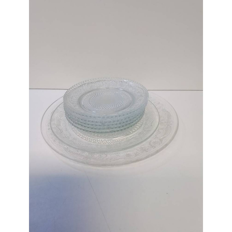 LOT D’ASSIETTES EN VERRE 