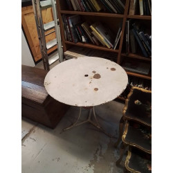 TABLE EXTÉRIEUR METAL