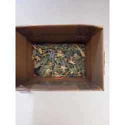 LOT FIGURINES SOLDATS...