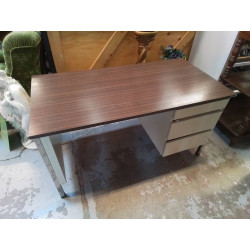 BUREAU STYLE INDUSTRIEL 