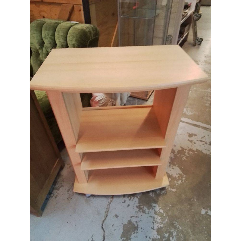 MEUBLE TELE SUR ROULETTES 