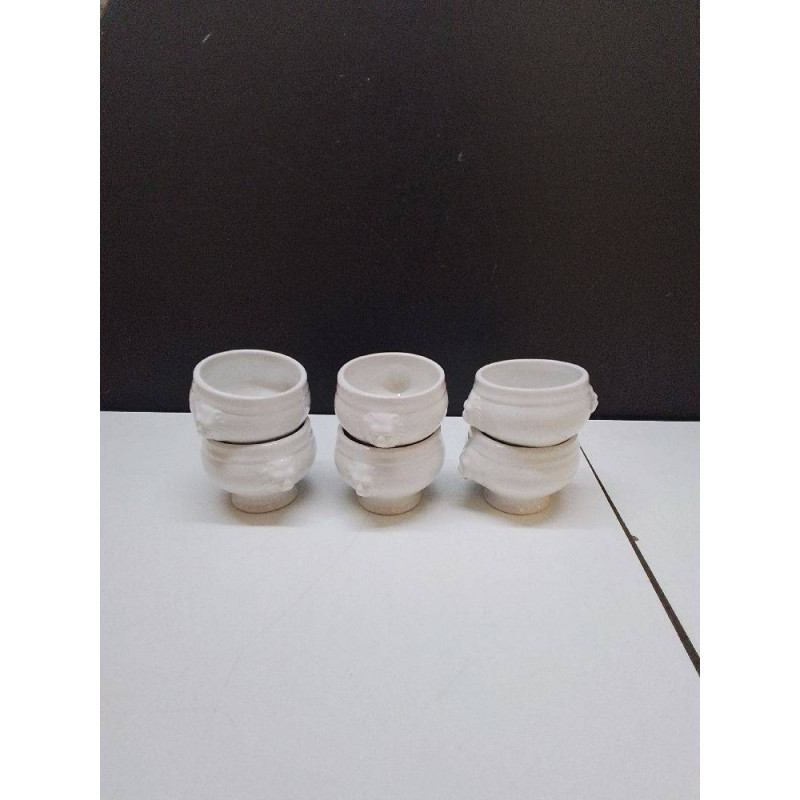 LOT RAMEQUINS PM