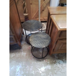 TABLE GIGOGNES METAL RONDE...
