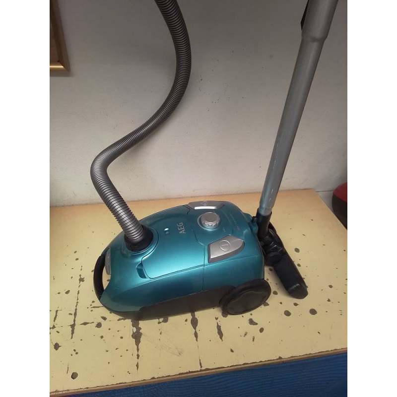 ASPIRATEUR AEG 