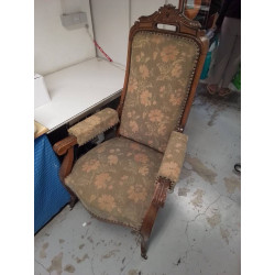 FAUTEUIL STYLE LOUIS XV 