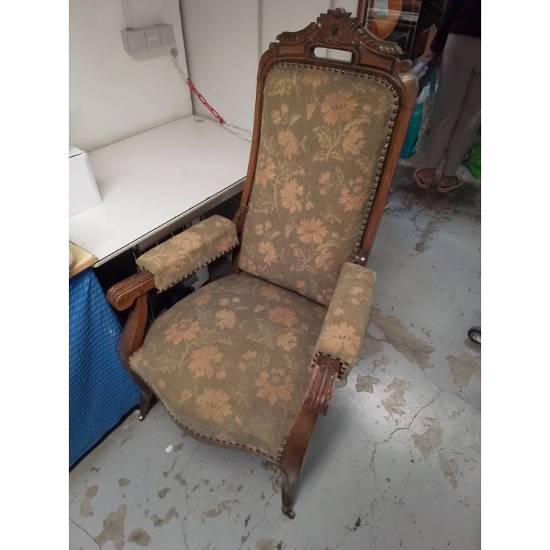 FAUTEUIL STYLE LOUIS XV 