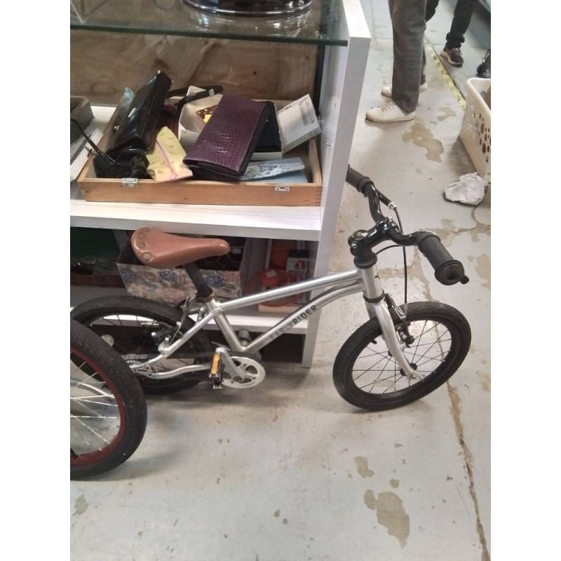 VELO ENFANT EARLY RIDER 