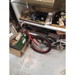 MONOCYCLE ROUGE 
