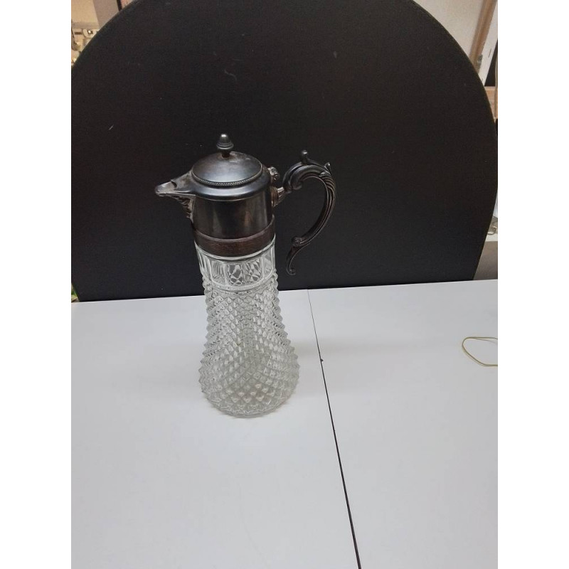 AIGUIERE METAL ET VERRE