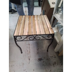 TABLE D’APPOINT METAL ET BOIS