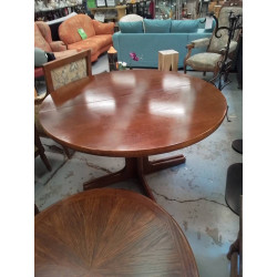 TABLE RONDE LUBKE *