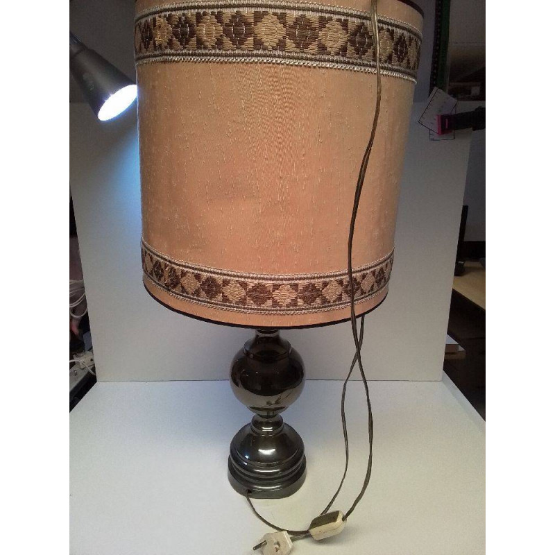 LAMPE A POSER METAL’
