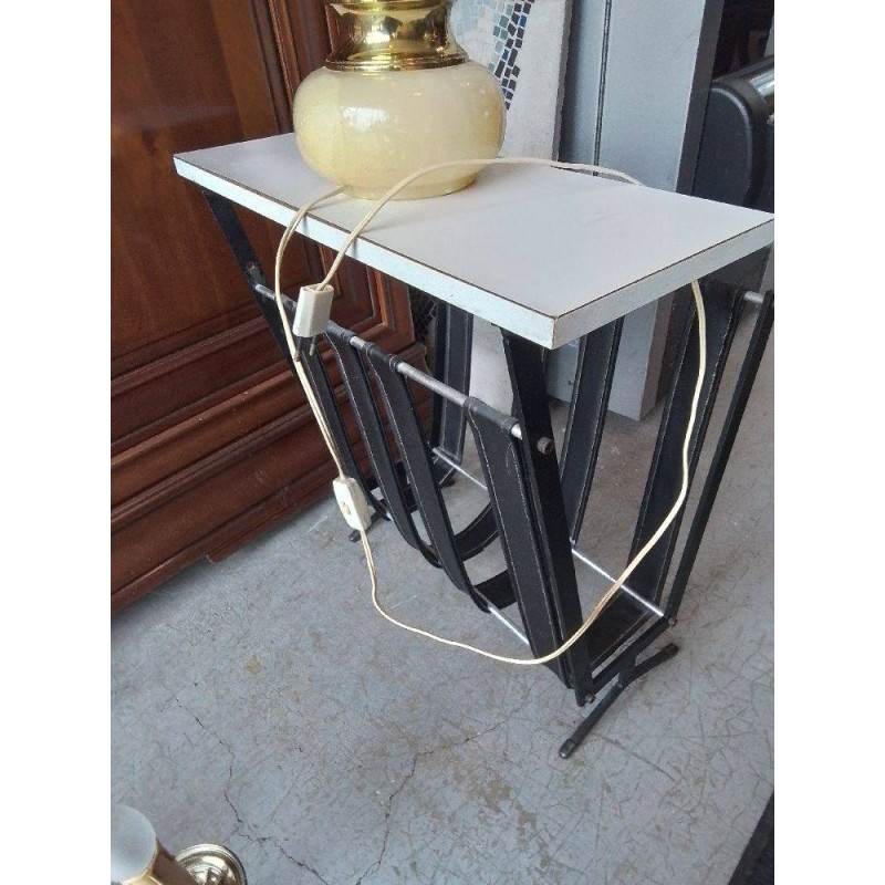 PORTE REVUES FORMICA ET METAL VINTAGE 