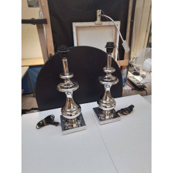 LAMPE A POSER ARGENTE LA PIECE