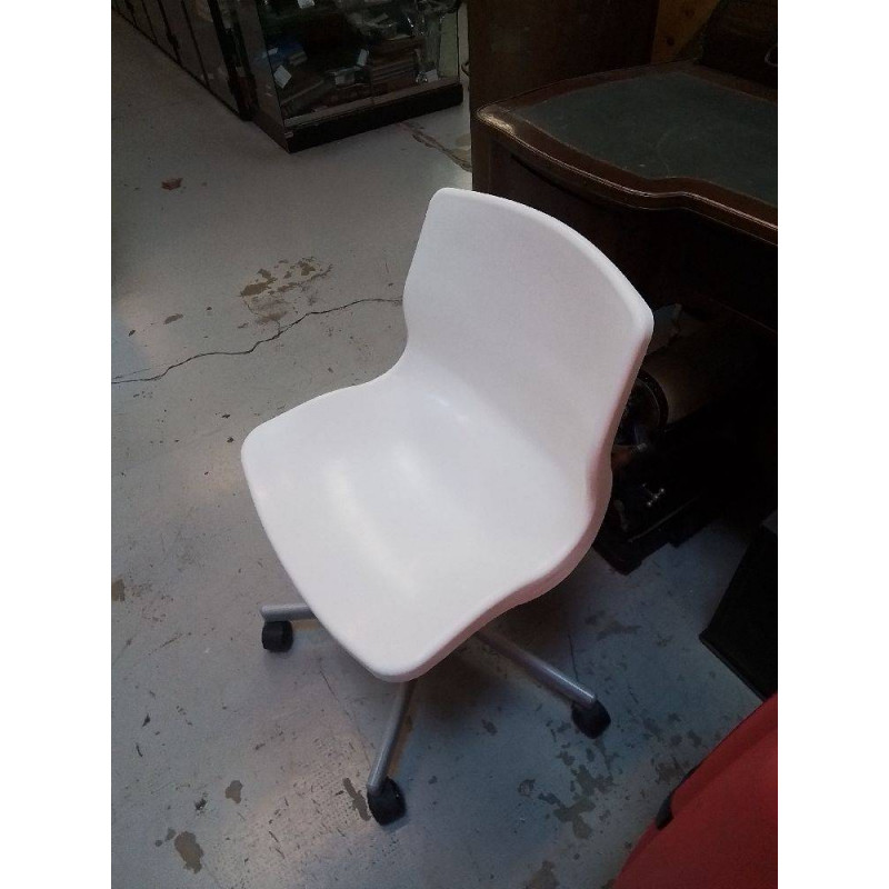 CHAISE DE BUREAU BLANCHE 